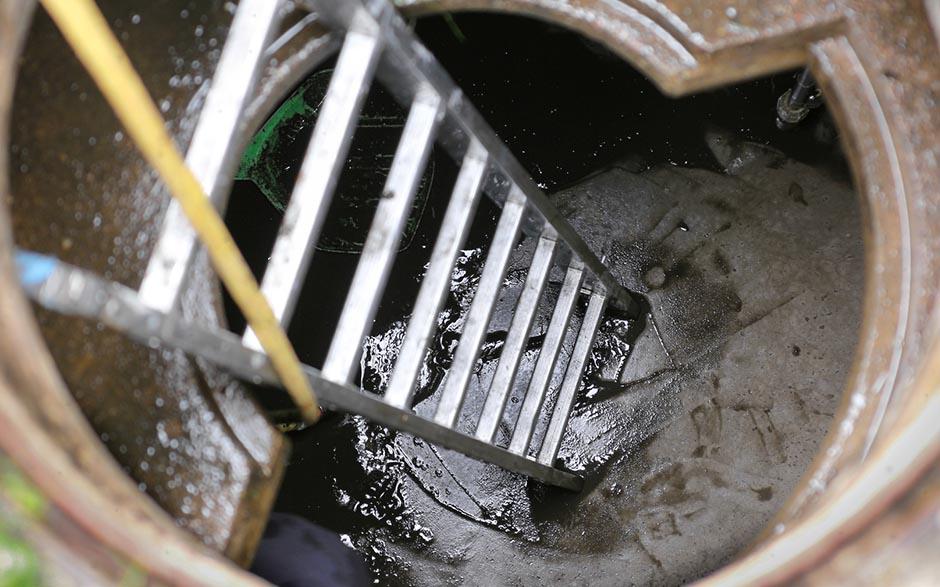 comment déboucher des wc Montreuil